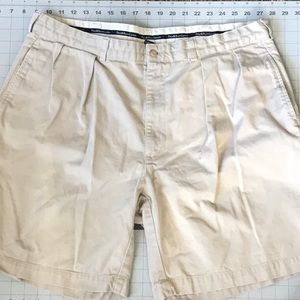 Ralph Lauren chino shorts Men’s size 40 Khaki